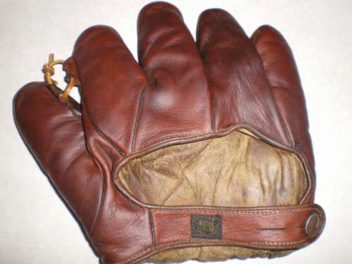 D&M Single Tunnel Web Back